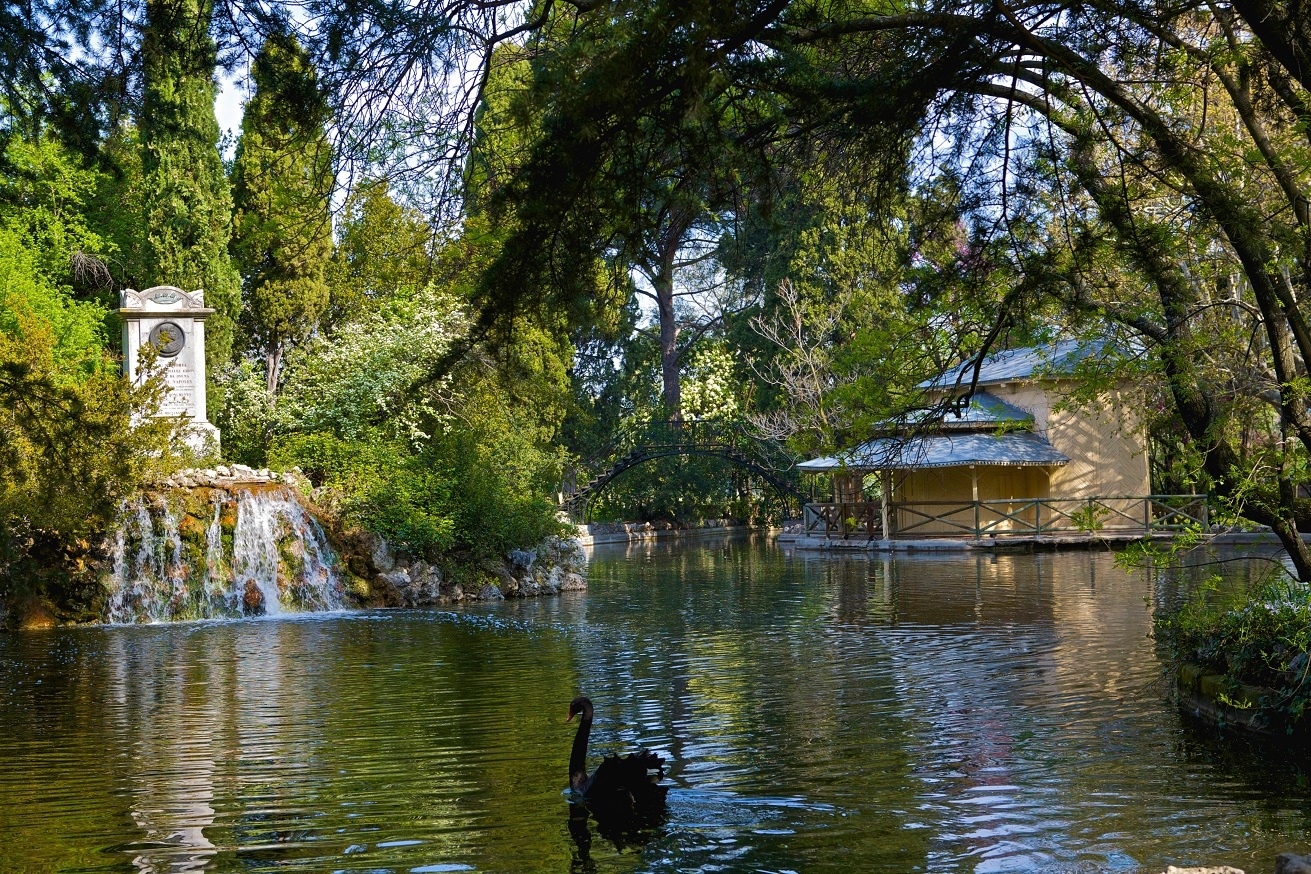 Sommer in Madrid - im Park El Capricho Sommer in Madrid - im Park El Capricho