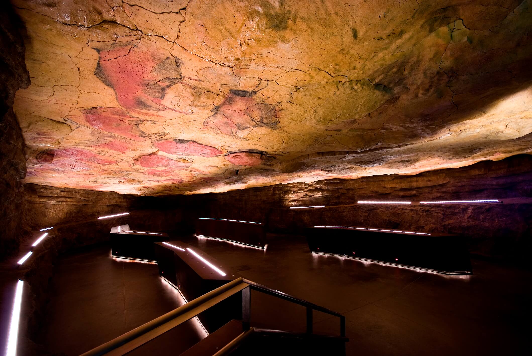 Deckenfresken in der Neocueva im Museum von Altamira, Santillana del Mar