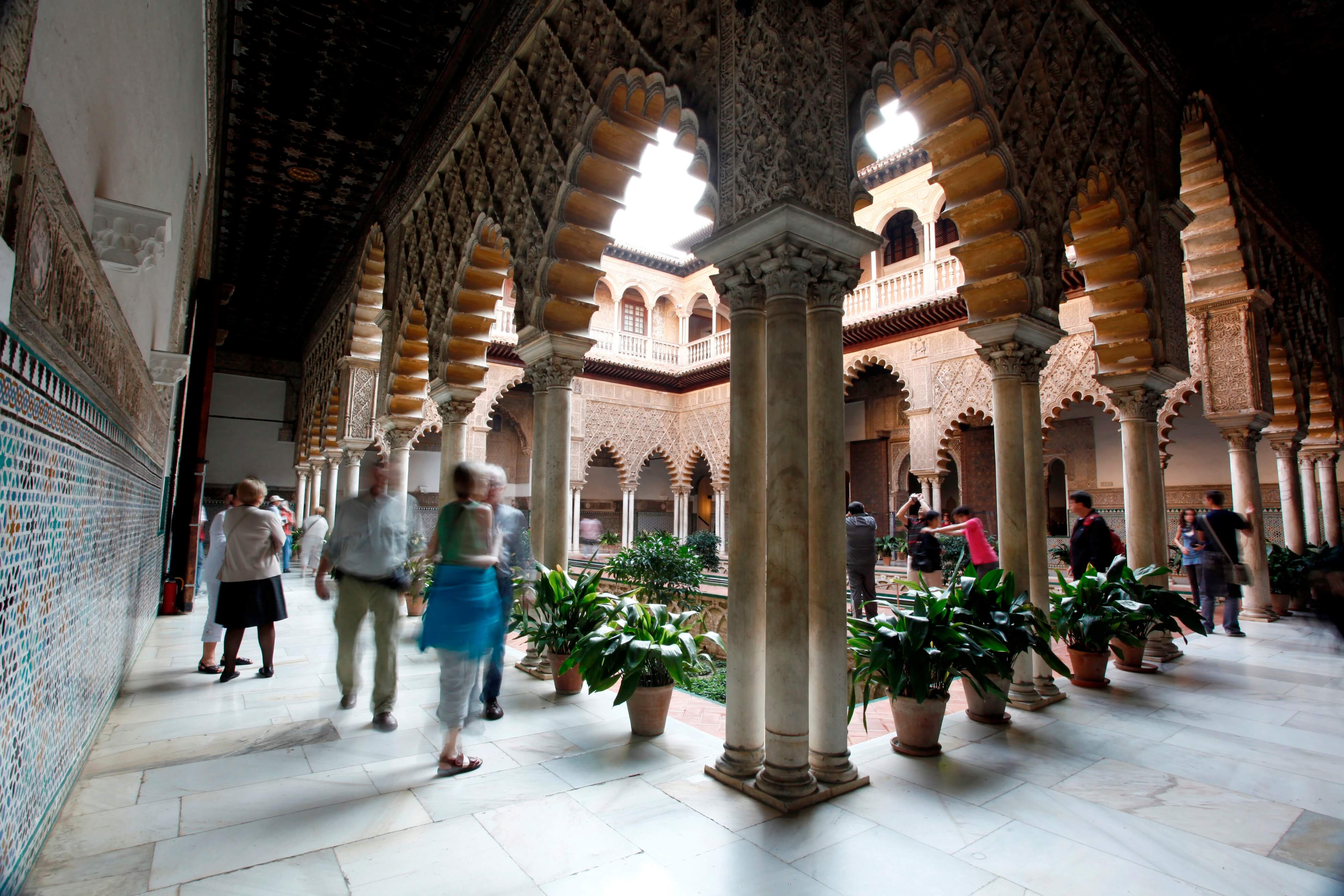 Sevilla-Real Alcázar -Patio de las Doncellas