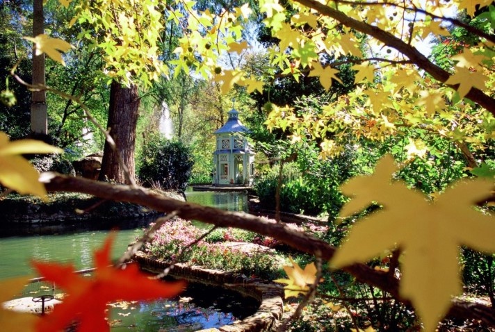 Der Chinescos Brunnen im Jardín del Principe