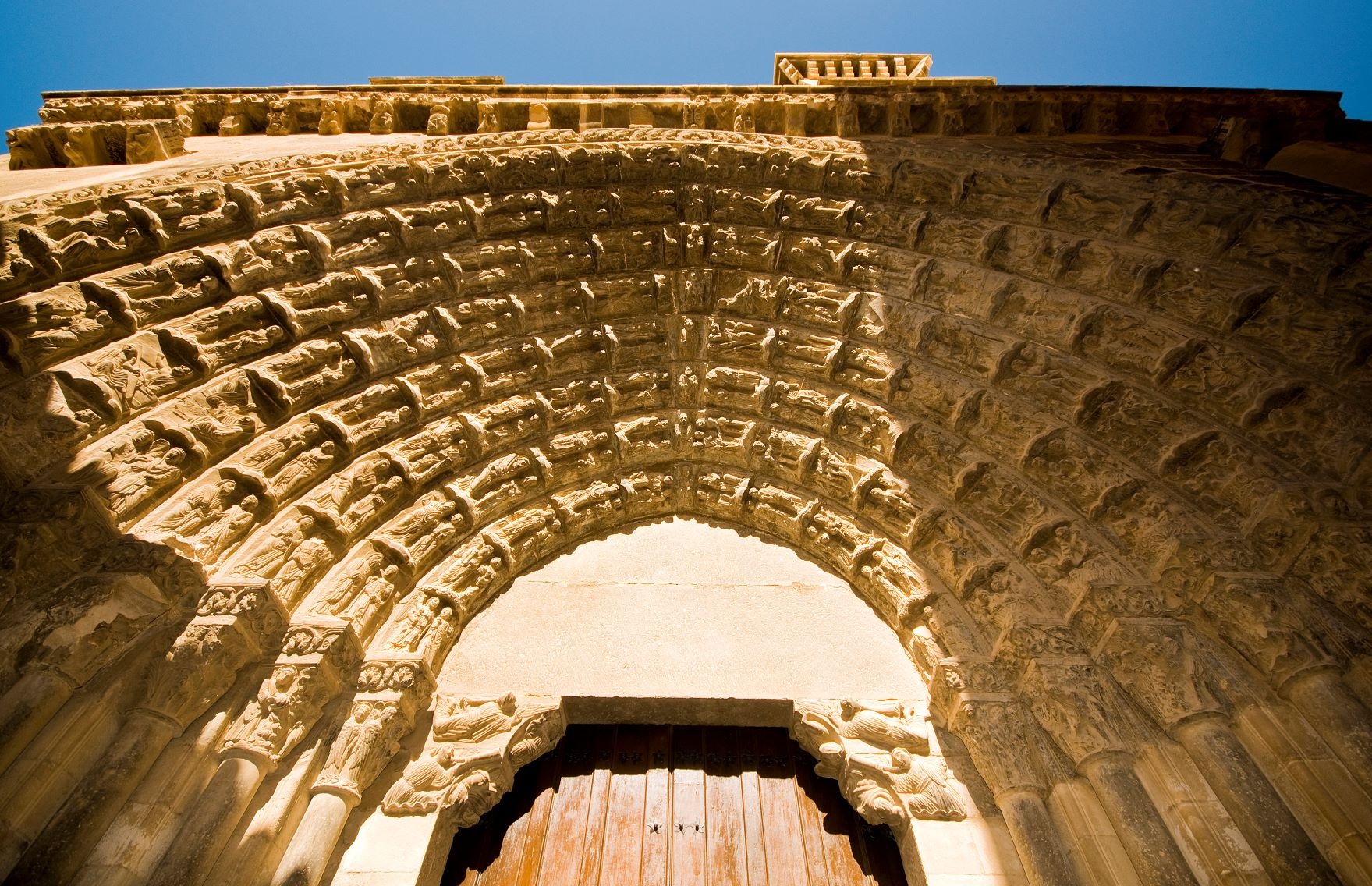 Die Fassade der Kathedrale von Tudela