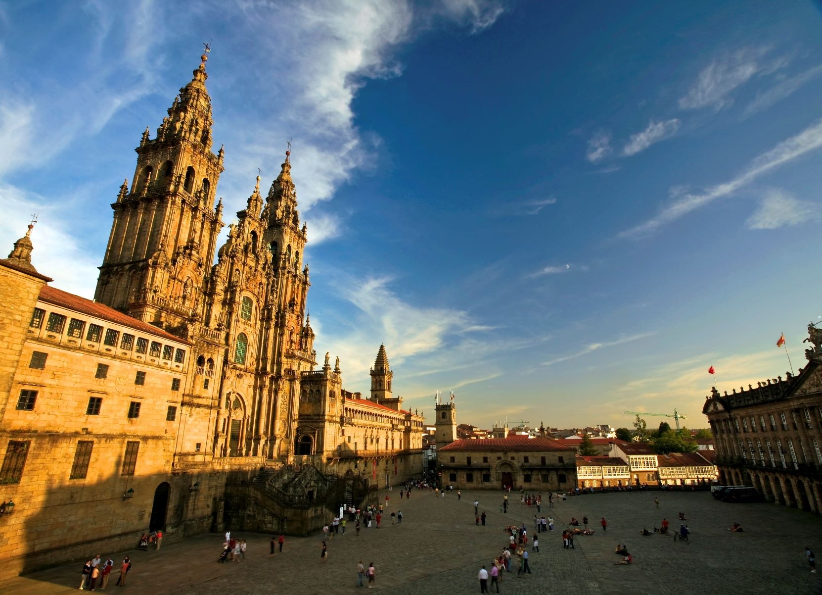 Ersehntes Ziel der Jakobspilger: Die Kathedrale von Santiago de Compostela Ersehntes Ziel der Jakobspilger: Die Kathedrale von Santiago de Compostela