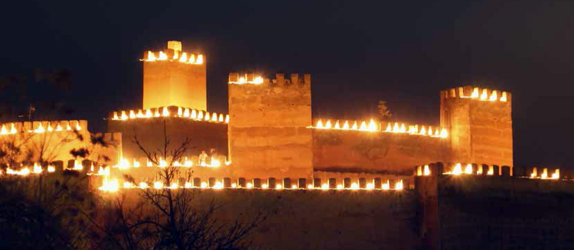 Guadix_Semana Santa_antorchas en La Alcazaba