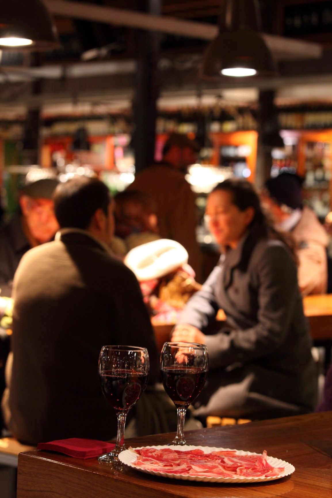 MADRID-TAPAS-Mercado de San Miguel-Schinken-2801691 