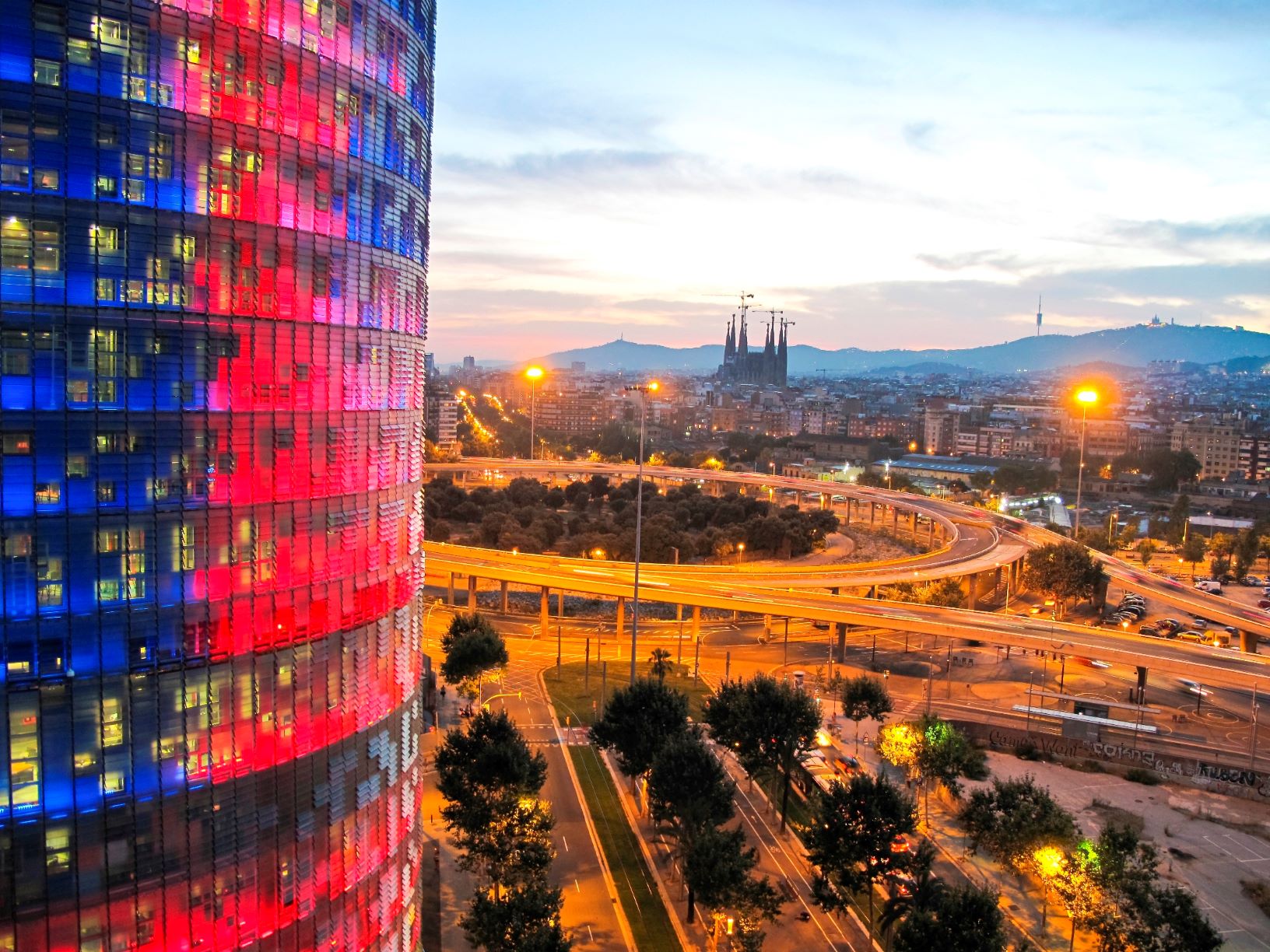 589-B-Barcelona-Torre Agbar-0801885 ©Turespaña