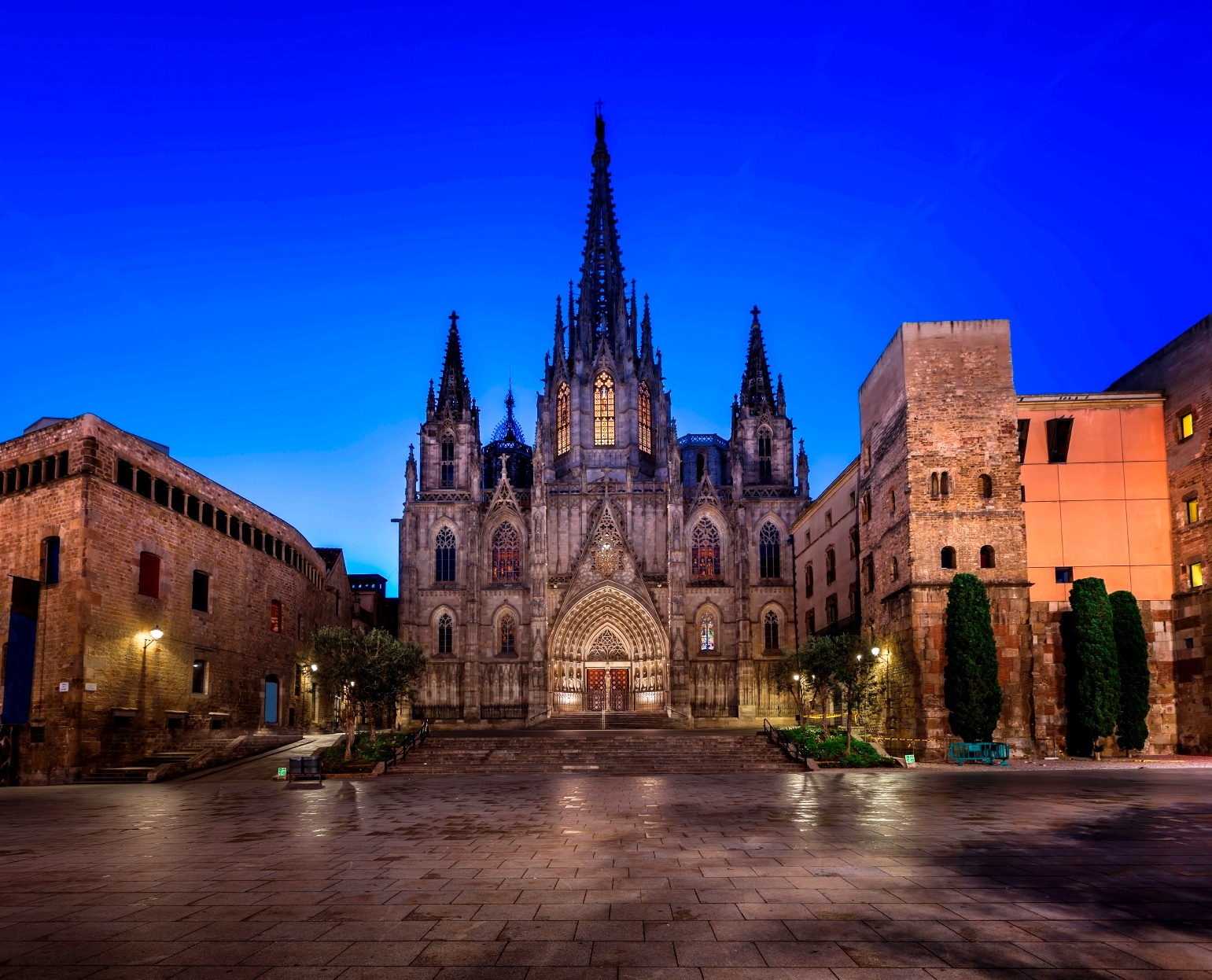 Lorem ipsum dolor sit amet. 