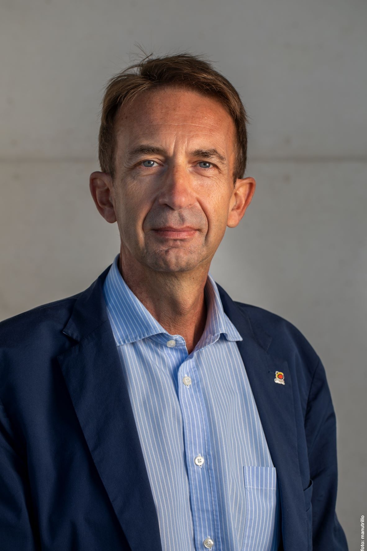 Lorem ipsum dolor sit amet. Lorem ipsum dolor sit amet.