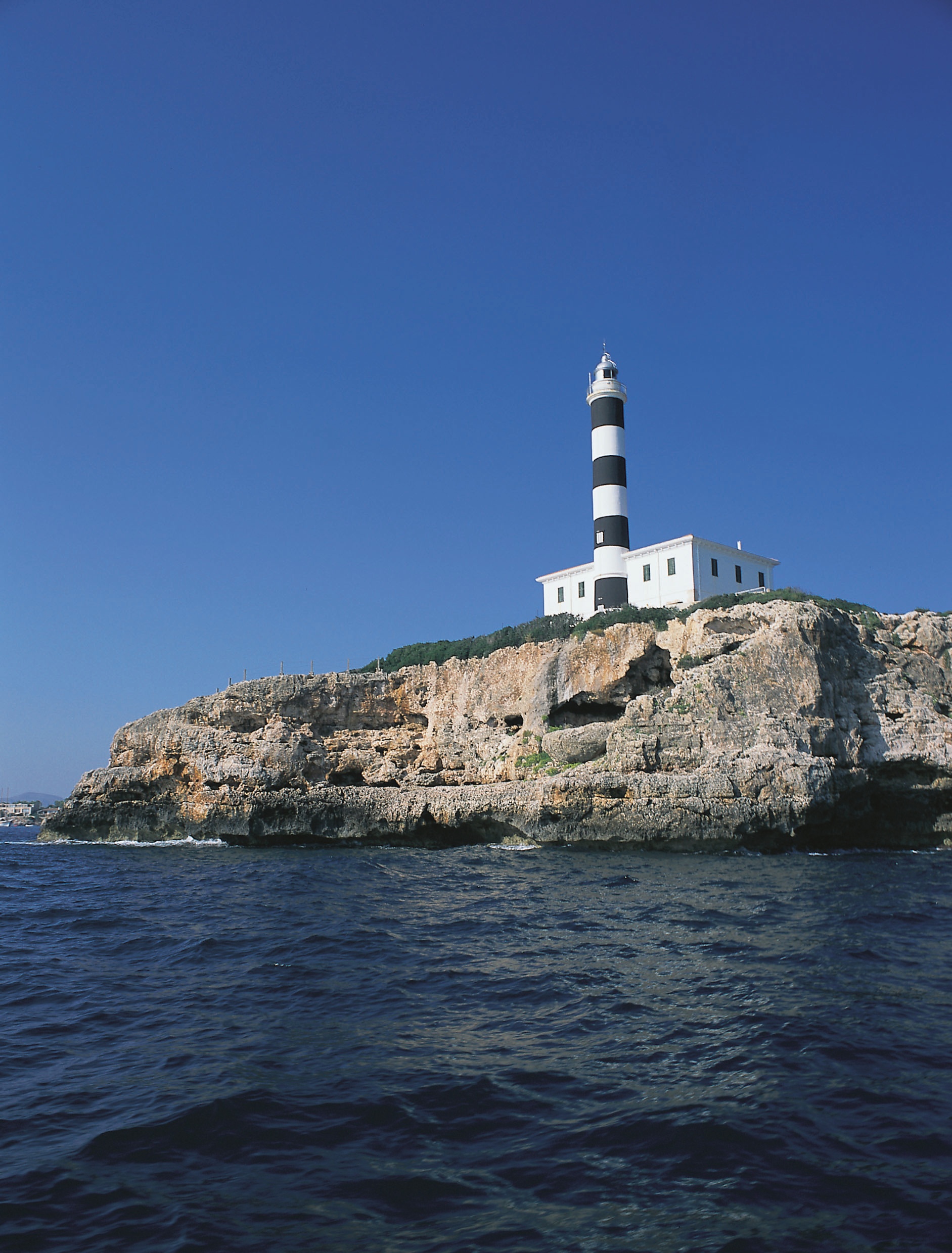 Leuchtturm in der Ortschaft Portocolom