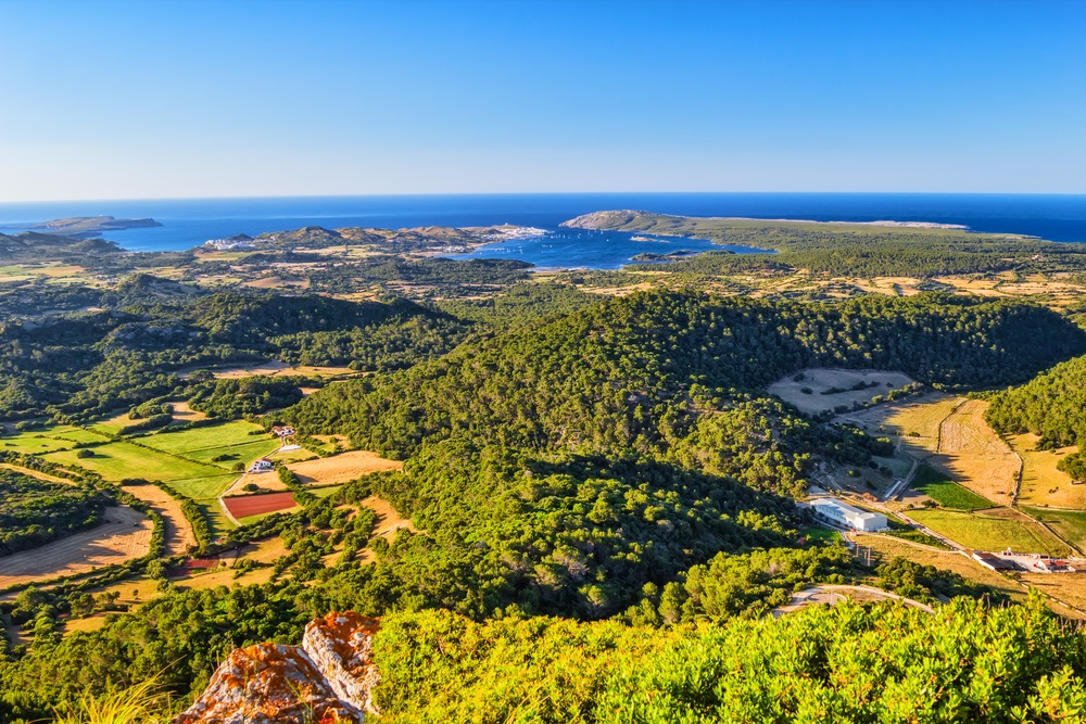 Menorca. Landschaft in der Sonnenuntergang