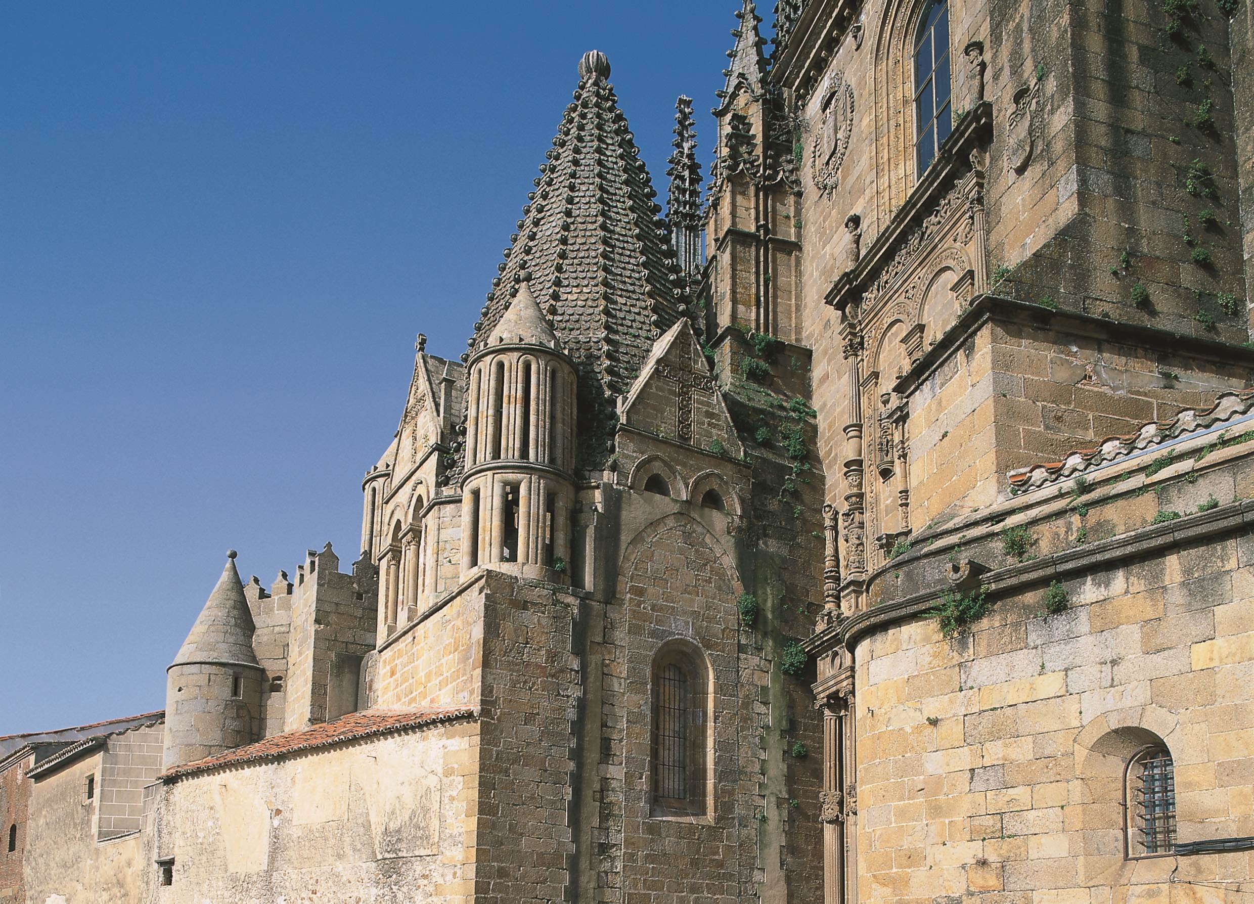 Die Kathedrale von Plasencia eines der sehenswerte Monumente der Stadt an der Vía de la Plata 