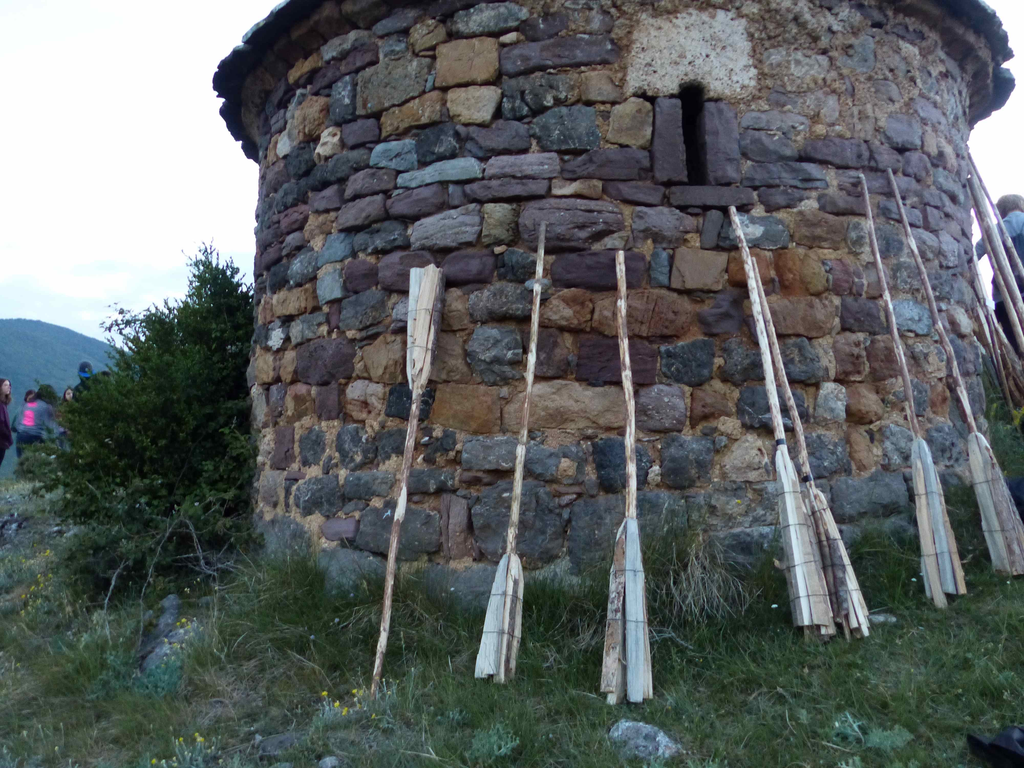 Die Fallas warten darauf entzündet zu werden. 