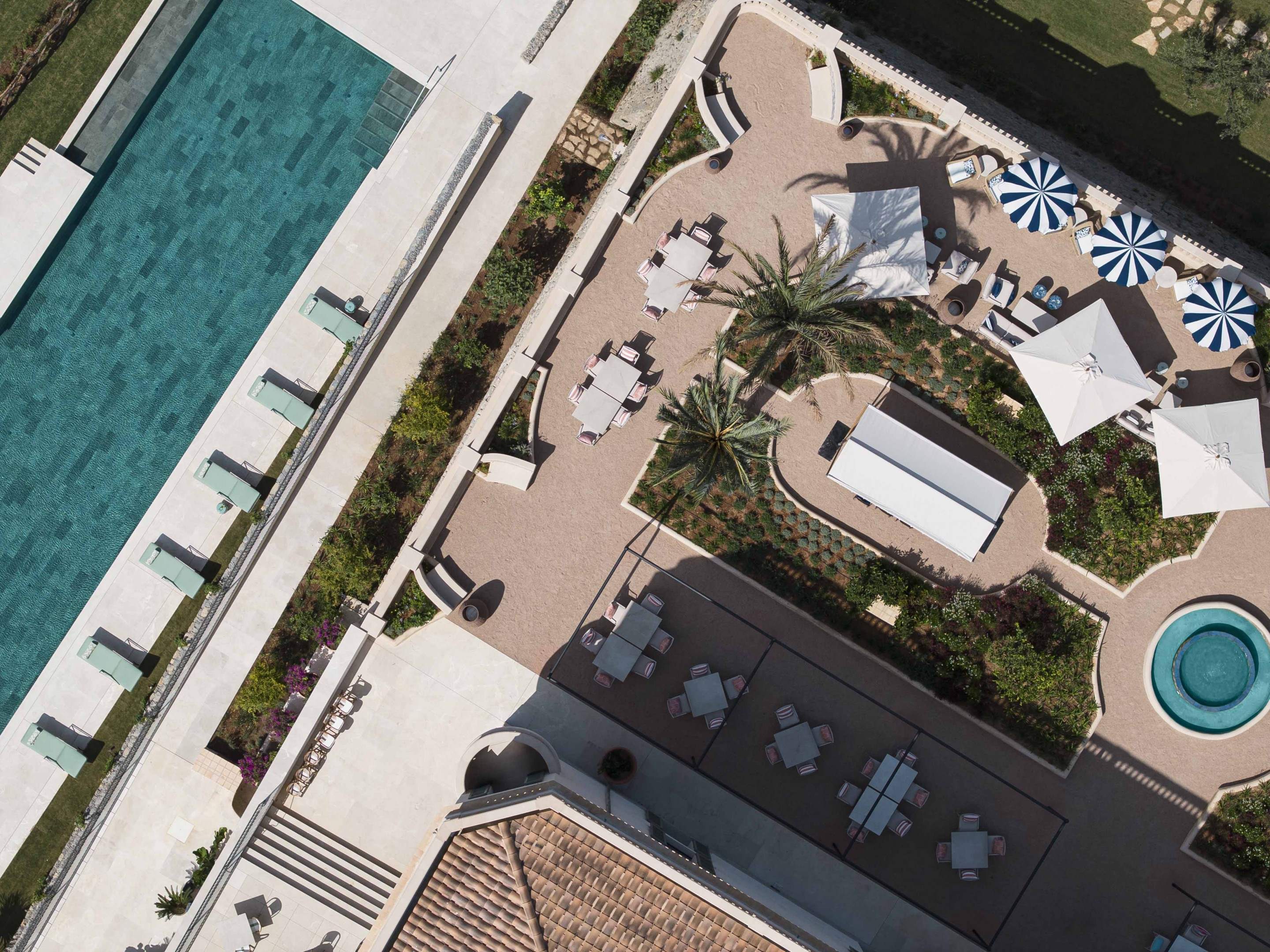 son-bunyola-hotel-pool-terrace 