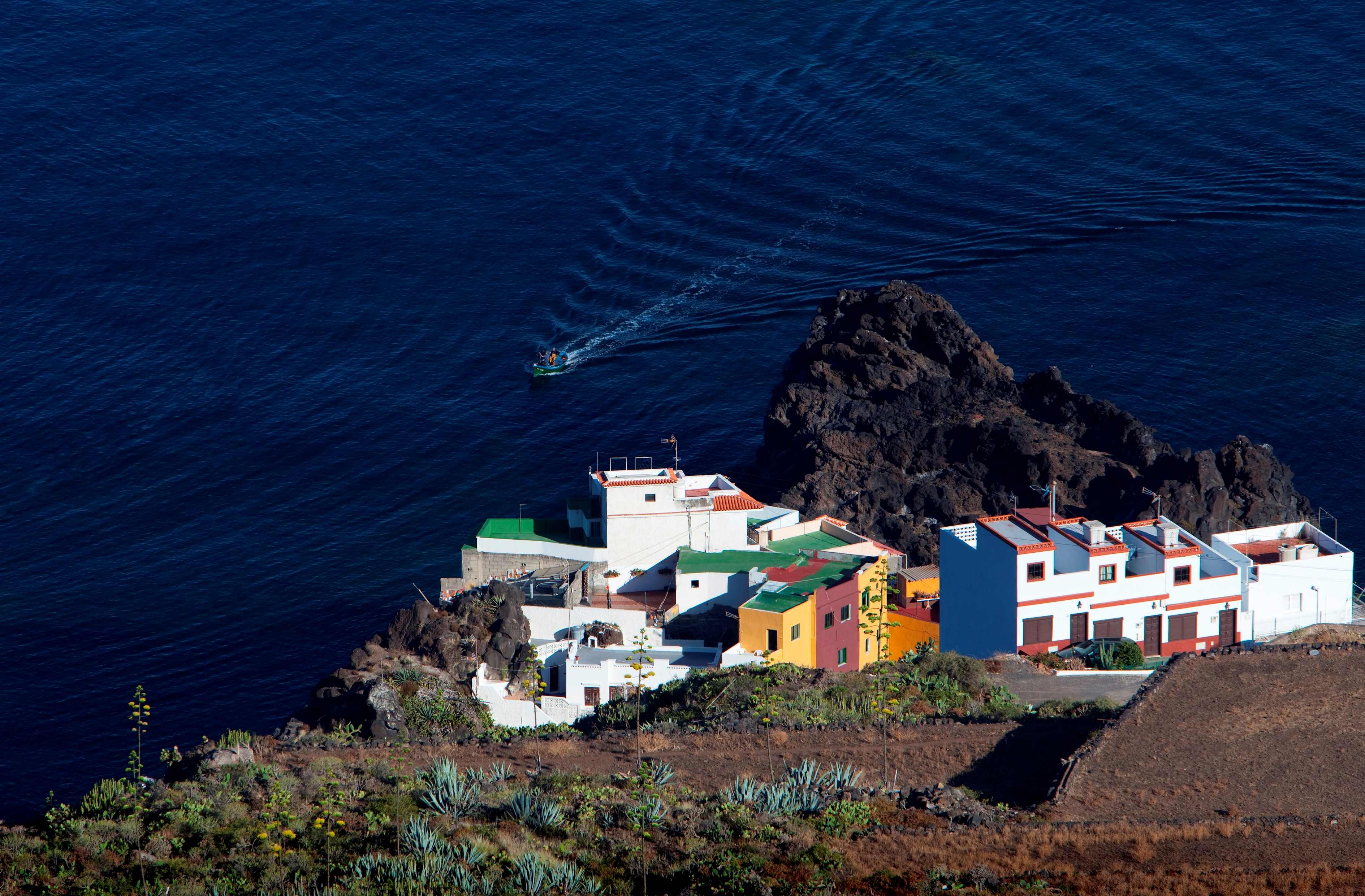 Der kleine Ort El Pris auf Teneriffa