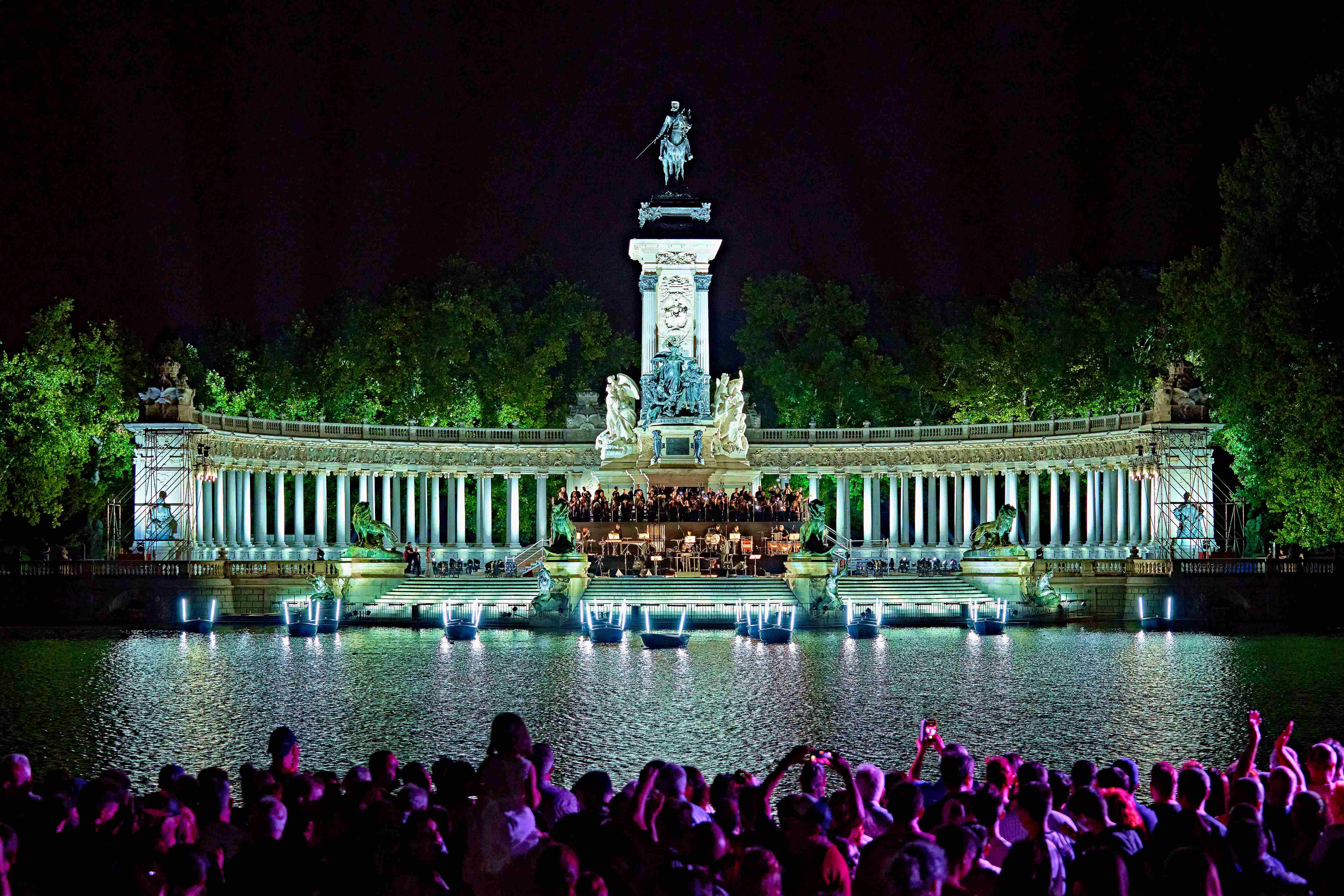 Sommer in der Stadt im Retiro Park - Veranos de la Villa Madrid