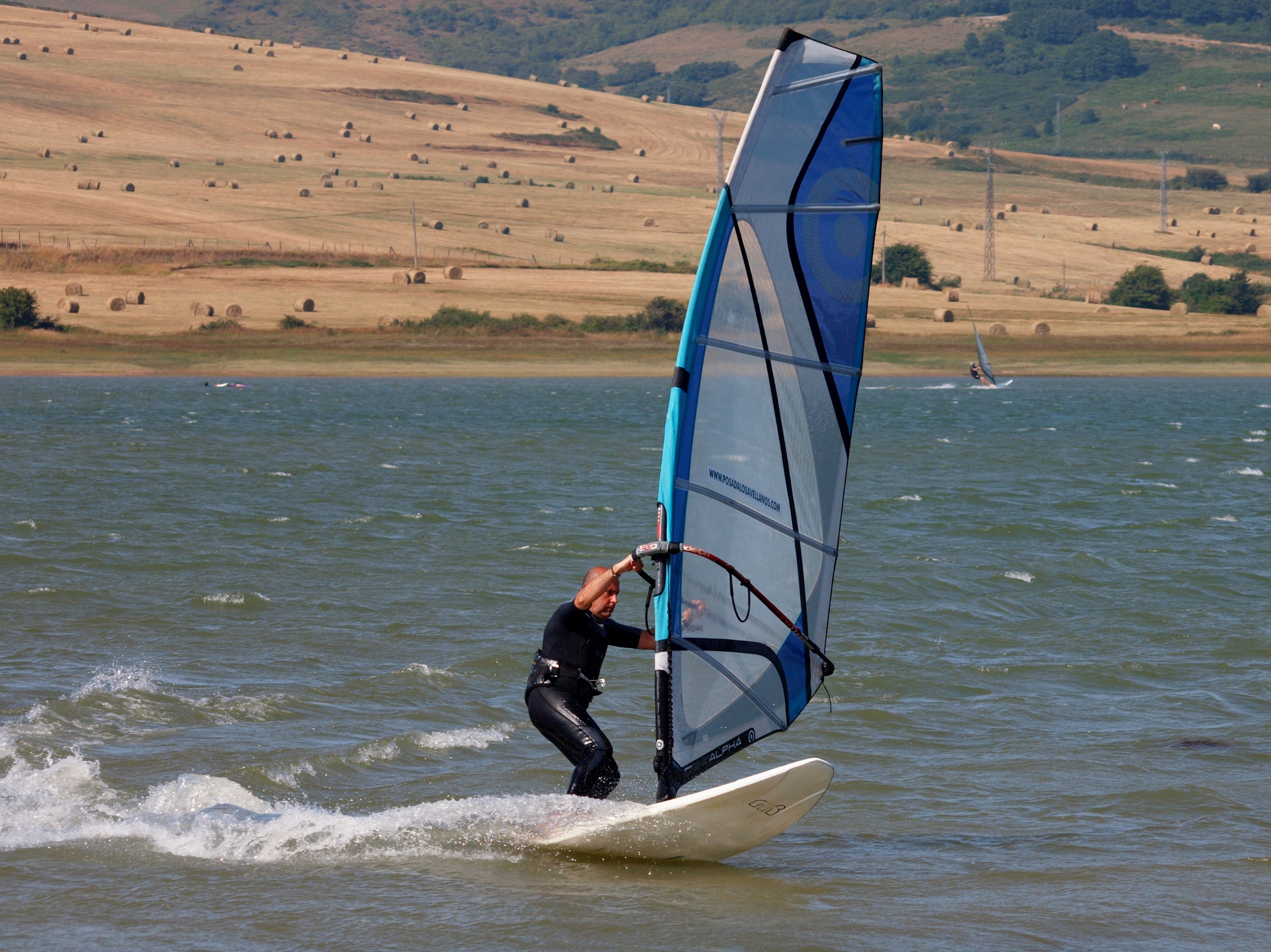 Windsurf embalse del ebro 