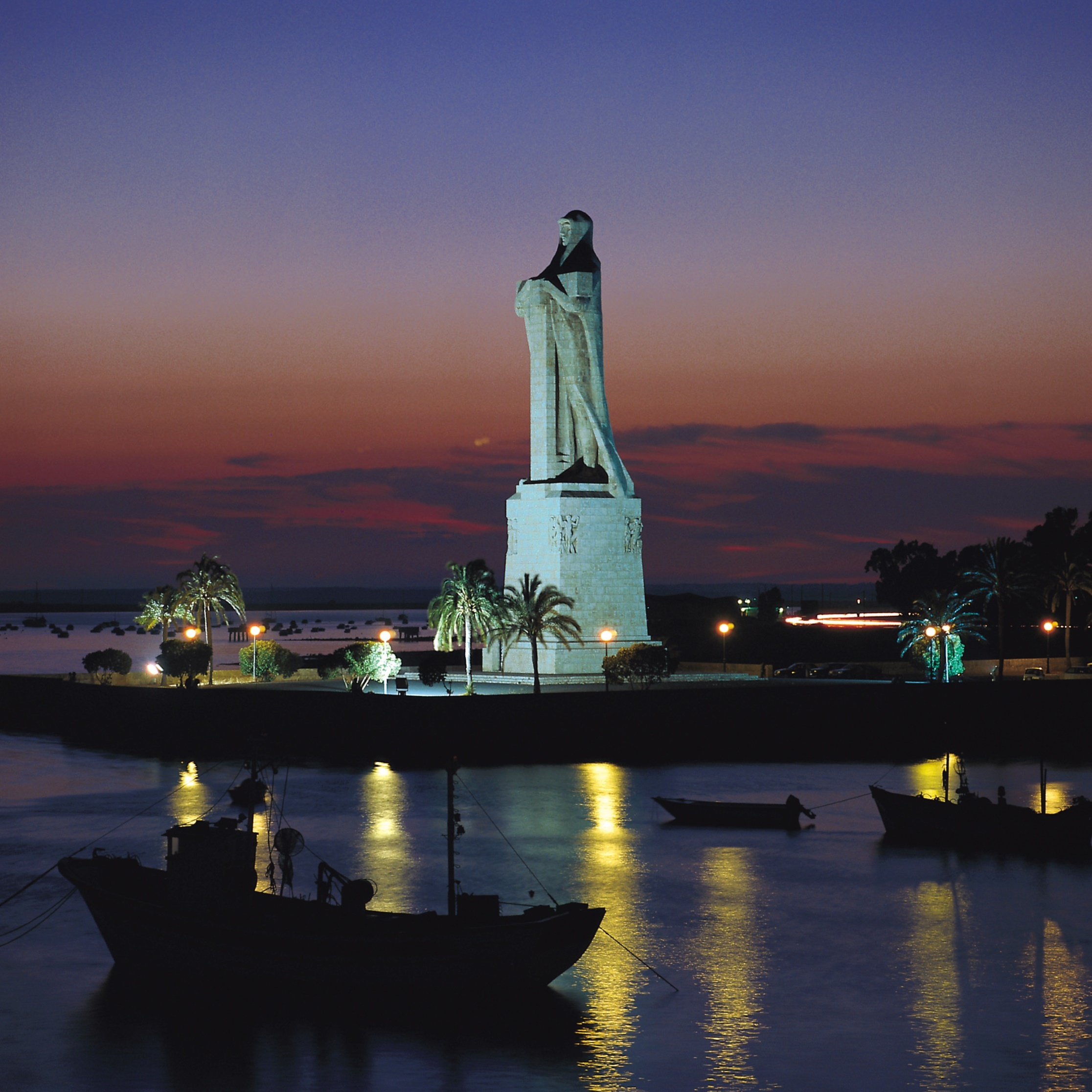 Das Kolumbus-Denkmal in Huelva