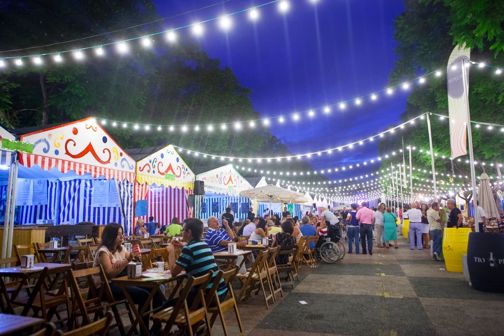 Der Festbereich des Weinlesefestes von Jeréz de la Frontera