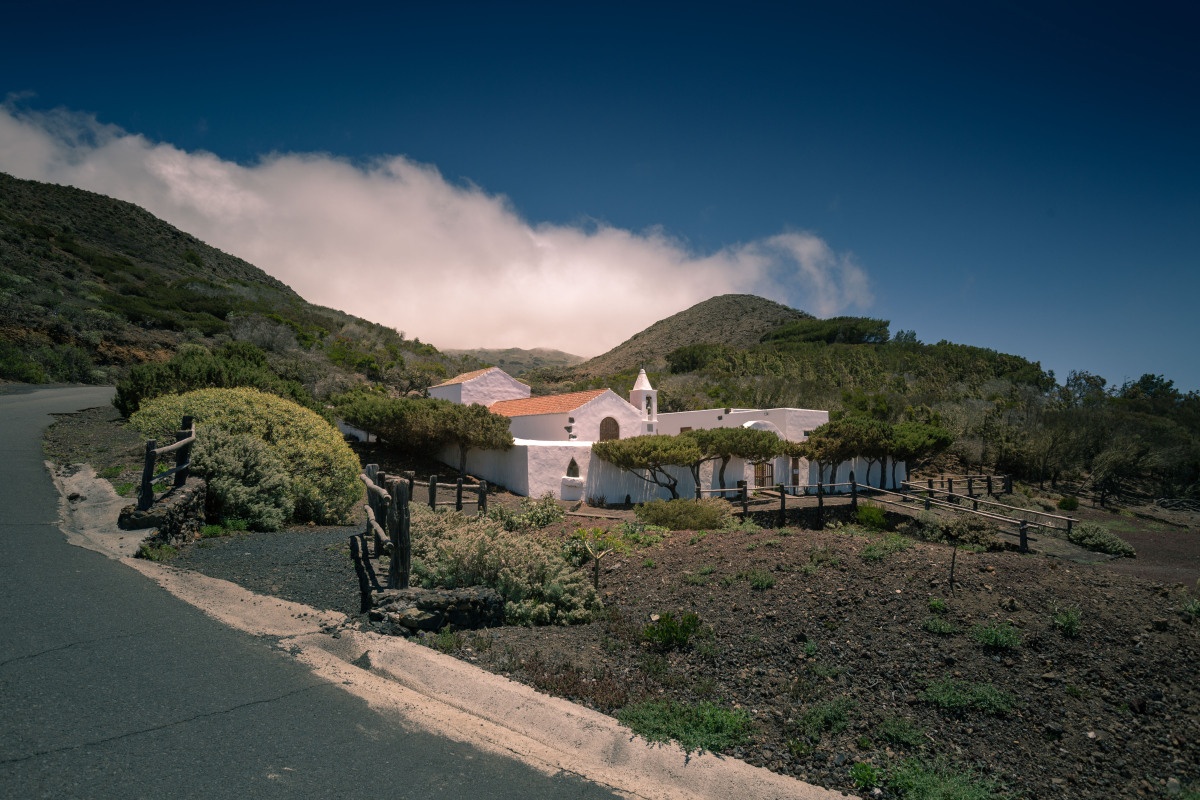 La Dehesa, Ziel der Hauptetappe des GR 131: Die Ermita de la Virgen de los Reyes 