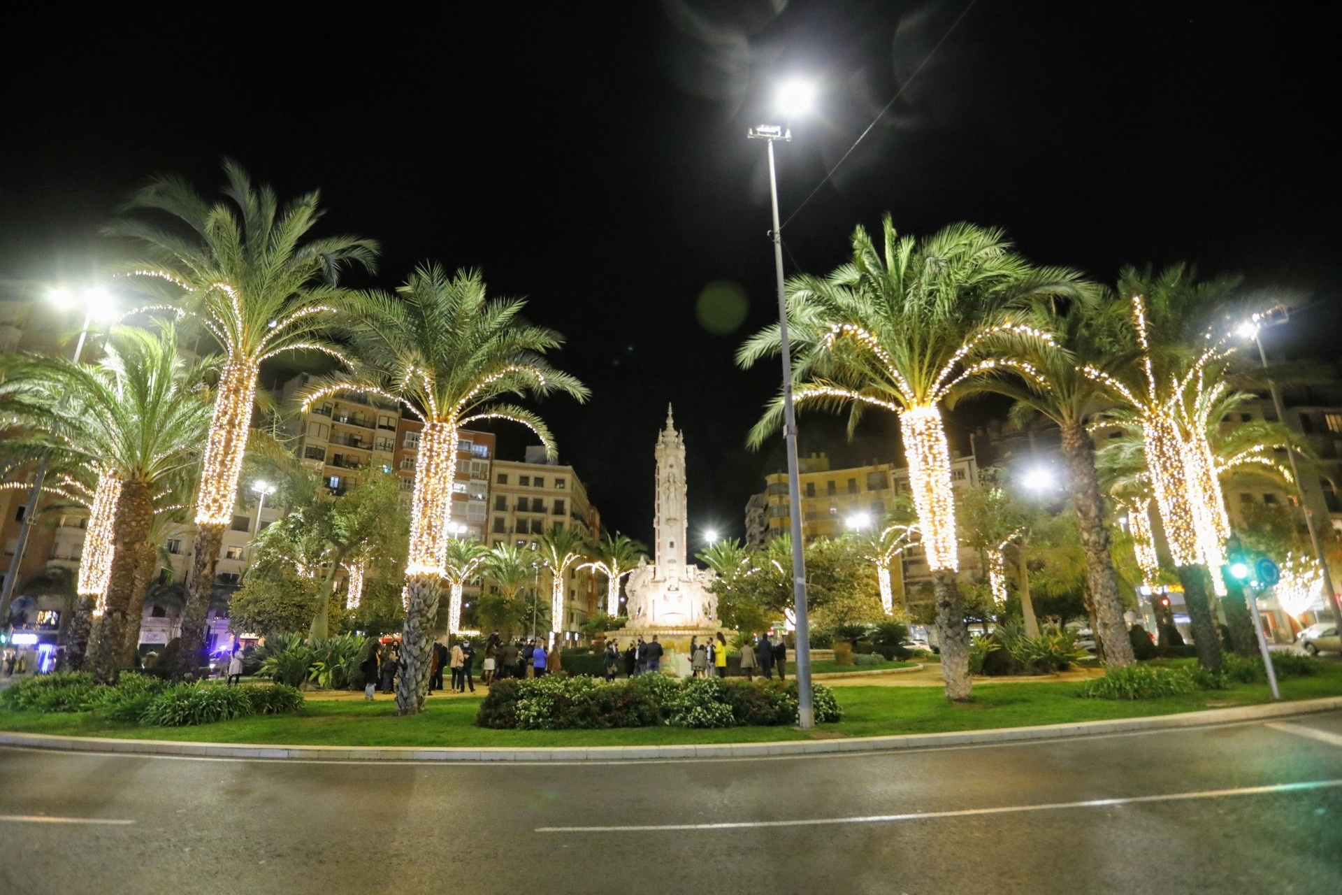 Alicante im weihnachtlichen Lichterglanz