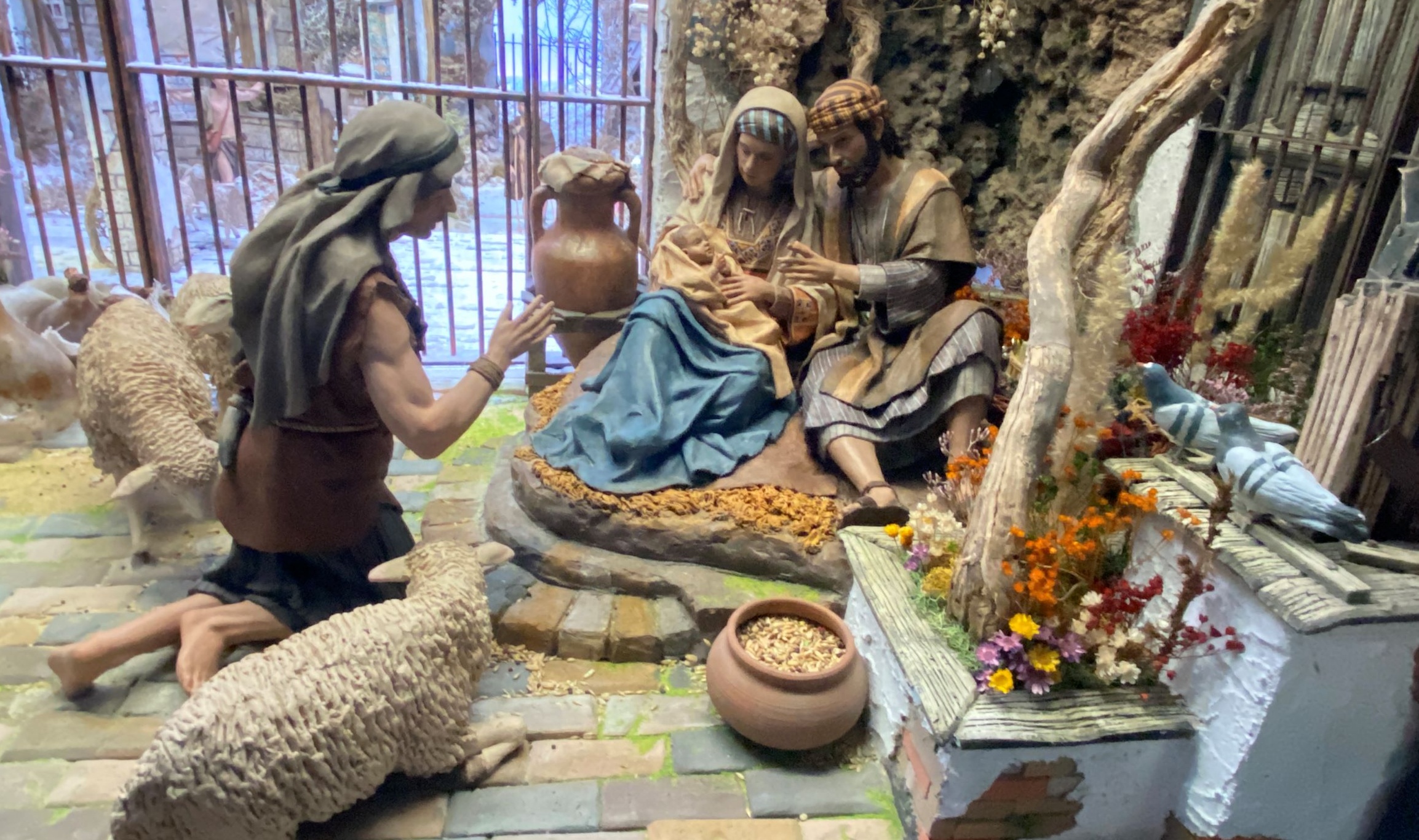 ‘Candil en la noche y oscuridad en el hogar’